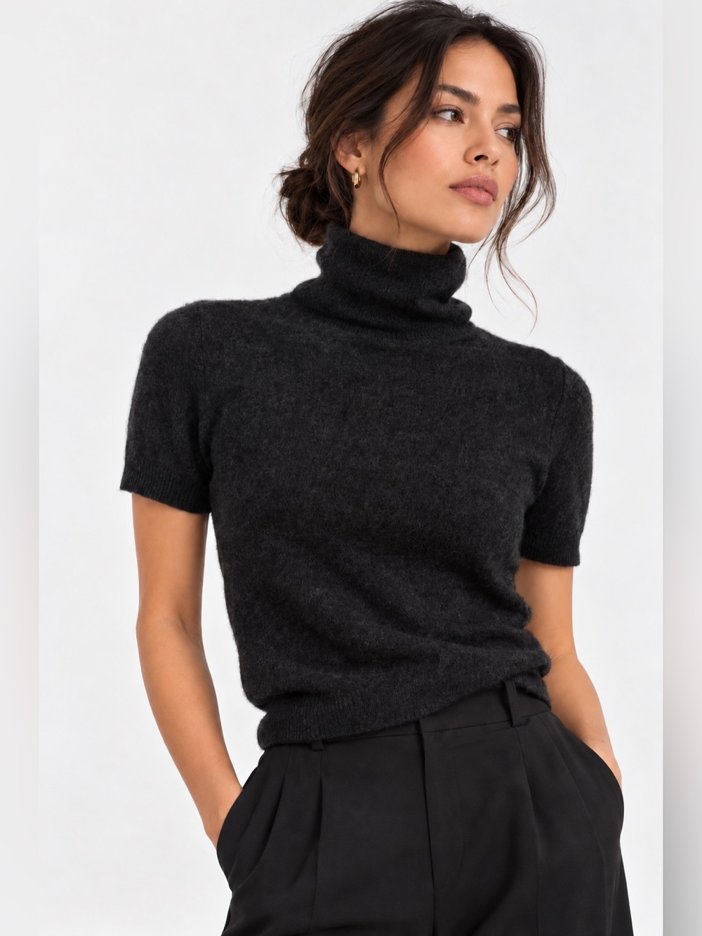 Black / Grey 100% Cashmere Short Sleeve Turtleneck Sweater – Size L